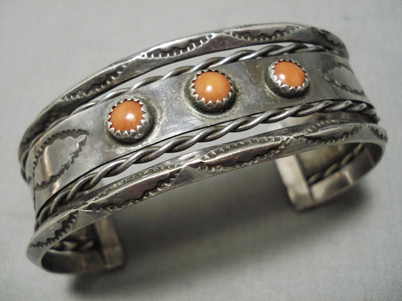 Earlier Vintage Native American Navajo Snake Eyes Coral Sterling Silver Bracelet Old-Nativo Arts