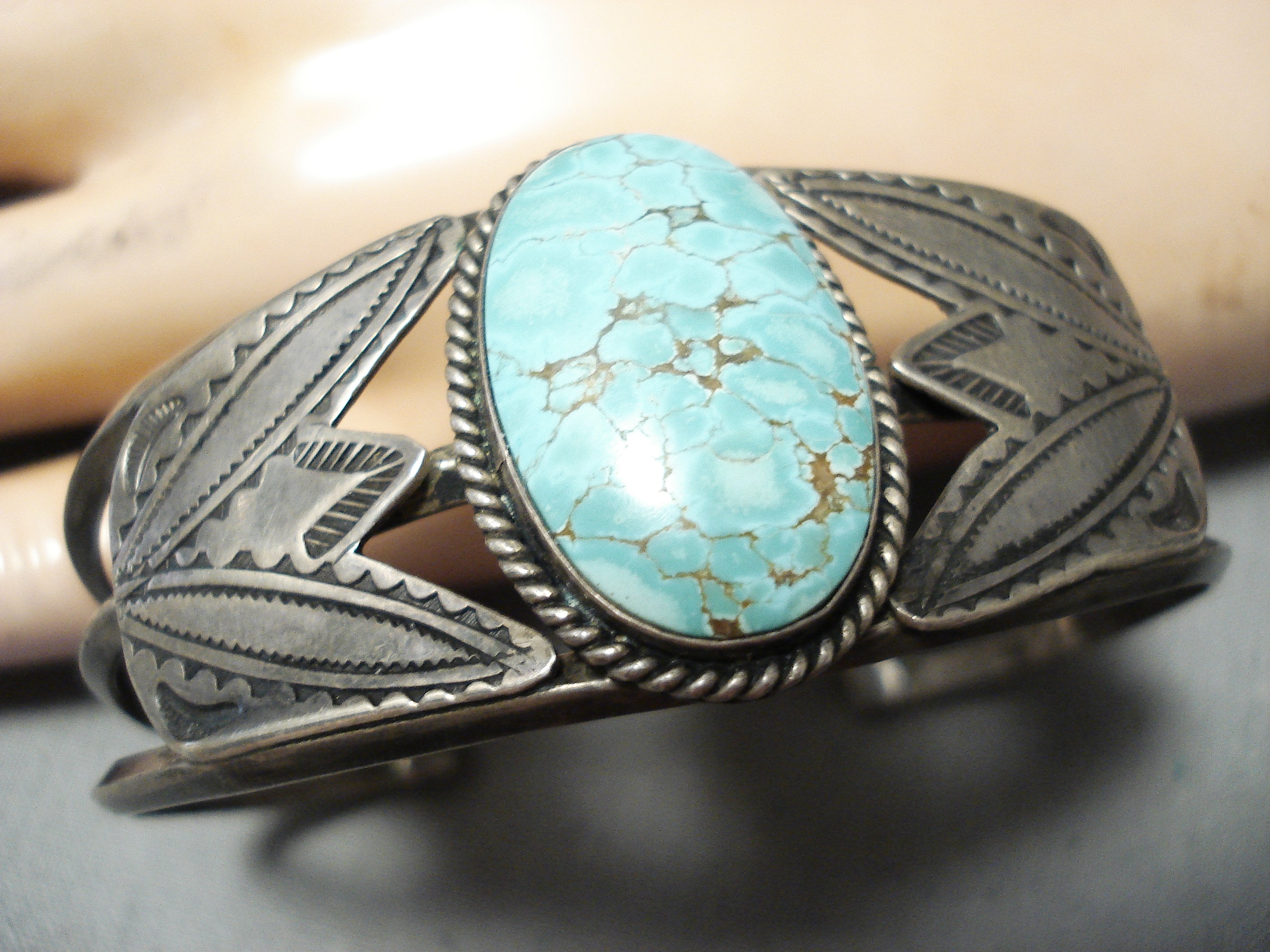 Early Vintage Native American Navajo #8 Turquoise Sterling Silver