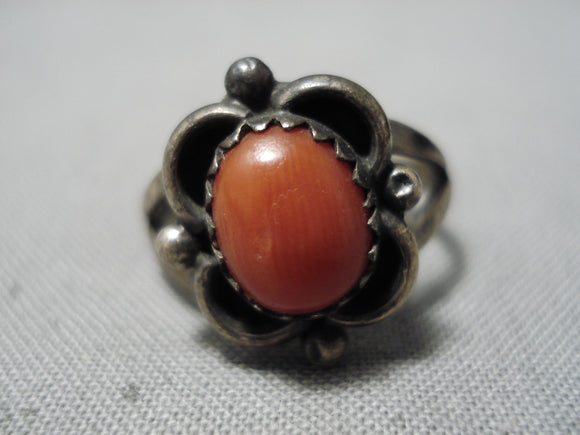 Exquisite Vintage Native American Navajo Coral Sterling Silver Ring Old-Nativo Arts