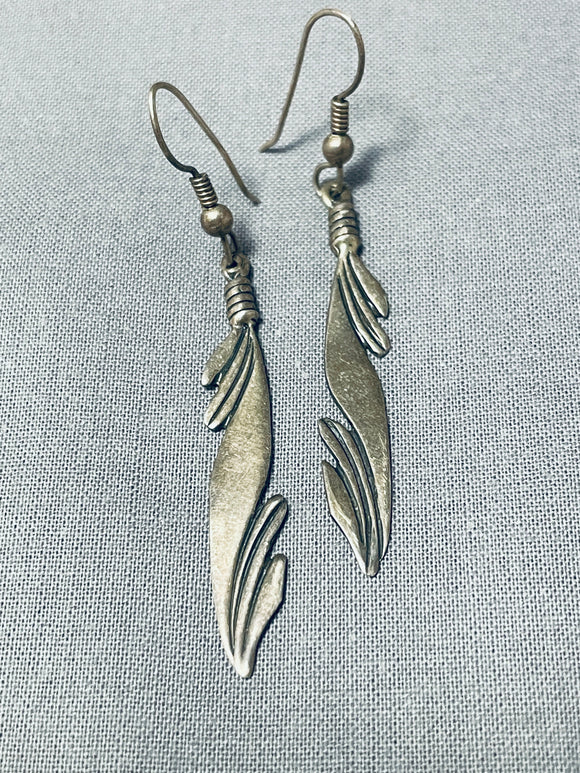 Exquisite Vintage Native American Navajo Sterling Silver Feather Earrings-Nativo Arts