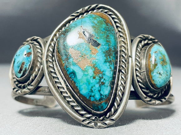 Extreme Aqua Vintage Native American Navajo Turquoise Sterling Silver Bracelet Old-Nativo Arts