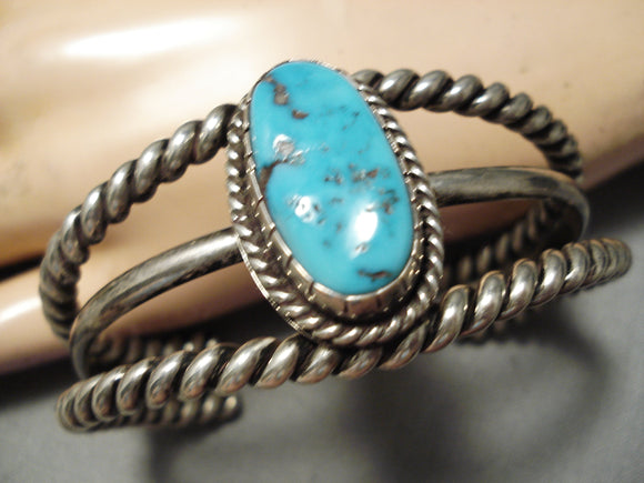 Heavy Coiled Thick Vintage Native American Navajo Turquoise Sterling Silver Bracelet Old-Nativo Arts
