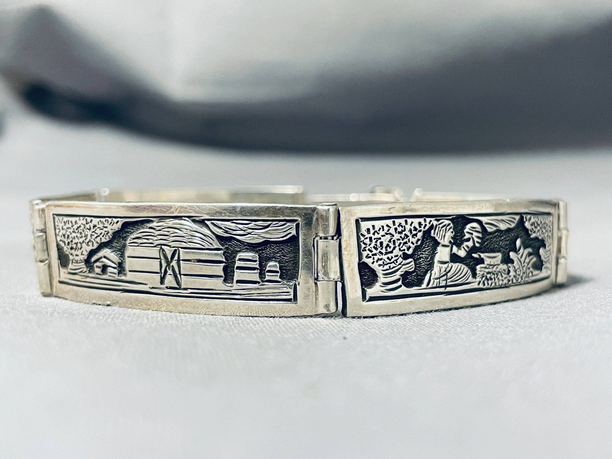 Micro Precise Hand Carved Vintage Native American Navajo Sterling Silv –  Nativo Arts