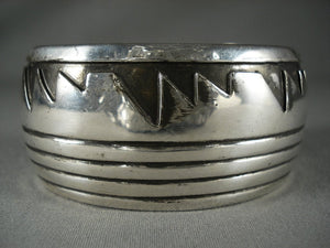 Museum Vintage Navajo 'Mountain Wave' Native American Jewelry Silver Bracelet-Nativo Arts