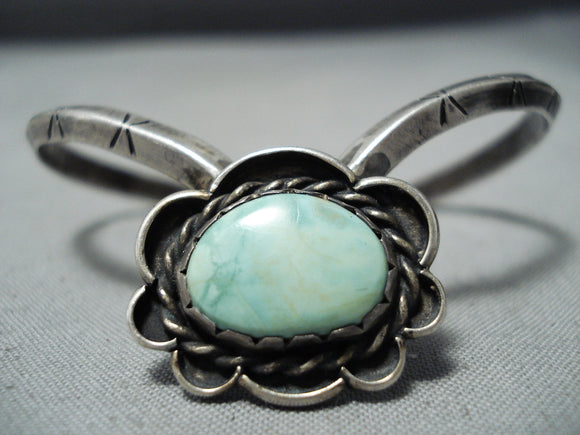 Native American Exquisite Vintage Green Turquoise Sterling Silver Bracelet Old-Nativo Arts