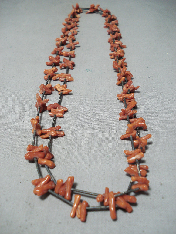 Outstanding Santo Domingo Native American Coral Silver Necklace-Nativo Arts