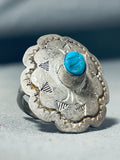 Outstanding Vintage Native American Navajo Old Kingman Turquoise Sterling Silver Ring-Nativo Arts
