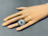 Outstanding Vintage Native American Navajo Old Kingman Turquoise Sterling Silver Ring-Nativo Arts
