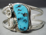 Quality Vintage Native American Navajo Natural Turquoise Sterling Silver Bracelet Old-Nativo Arts