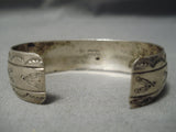 Rare Stone Sapmling Vintage Native American Navajo Turquoise Sterling Silver Bracelet Old-Nativo Arts