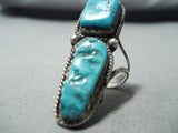 Striking Vintage Native American Navajo Kingman Turquoise Sterling Silver Ring-Nativo Arts