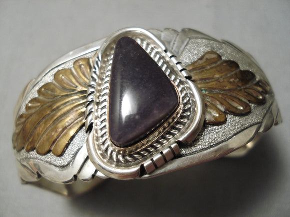 Superior Vintage Native American Navajo Sugulite Gold Sterling Silver Bracelet Cuff Old-Nativo Arts