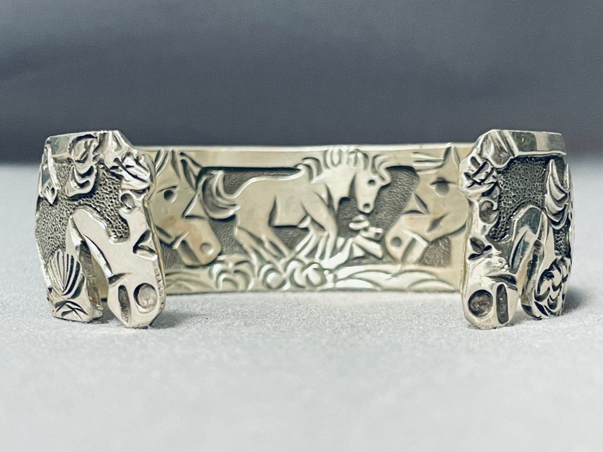 Gajredar Silver Bracelet, India - Michael Backman Ltd