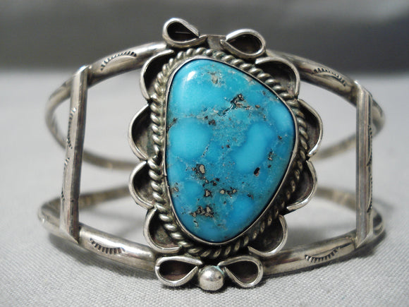 Vivid And Deep Blue Turquoise Vintage Native American Navajo Sterling Silver Bracelet Old-Nativo Arts