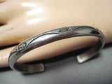 Phenomenal Vintage Navajo Native American Sterling Silver Bracelet Old-Nativo Arts