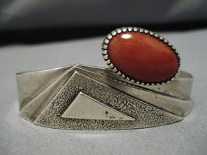 Vintage Native American Navajo Bracelet- Stunning Coral Sterling Silver Cuff Old-Nativo Arts