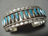 Attractive Vintage Native American Navajo Turquoise Sterling Silver Bracelet Old-Nativo Arts