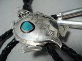 Astounding Navajo Turquoise Sterling Silver Toad Bolo Tie Native American-Nativo Arts
