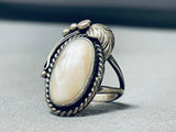 Beautiful Vintage Native American Navajo Pearl Sterling Silver Leaf Ring Old-Nativo Arts