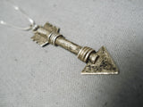 Marvelous Vintage Native American Navajo Sterling Silver Arrow Necklace Old-Nativo Arts
