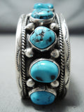 Eye-catching Vintage Native American Navajo Old Kingman Turquoise Sterling Silver Bracelet Old-Nativo Arts
