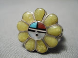 Detailed Flower Vintage Zuni Native American Turquoise Sterling Silver Ring-Nativo Arts
