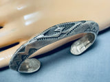 Unique End Shells Vintage Native American Navajo Sugulite Sterling Silver Gold Bracelet-Nativo Arts