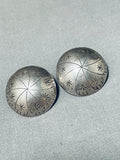 Hand Tooled Button Vintage Native American Navajo Sterling Silver Earrings Old-Nativo Arts