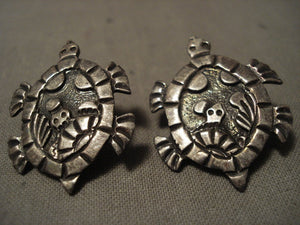 Absolutely Incredible Navajo Native American Jewelry Silver Turtle Earrings-Nativo Arts