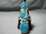 Eye-catching Vintage Native American Navajo Turquoise Sterling Silver Ring Old-Nativo Arts