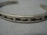 Awesome Flying Arrows Vintage Native American Jewelry Navajo Sterling Silver Bracelet Old Cuff-Nativo Arts