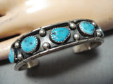 Impressive Vintage Native American Navajo Turquoise Sterling Silver Bracelet Old-Nativo Arts