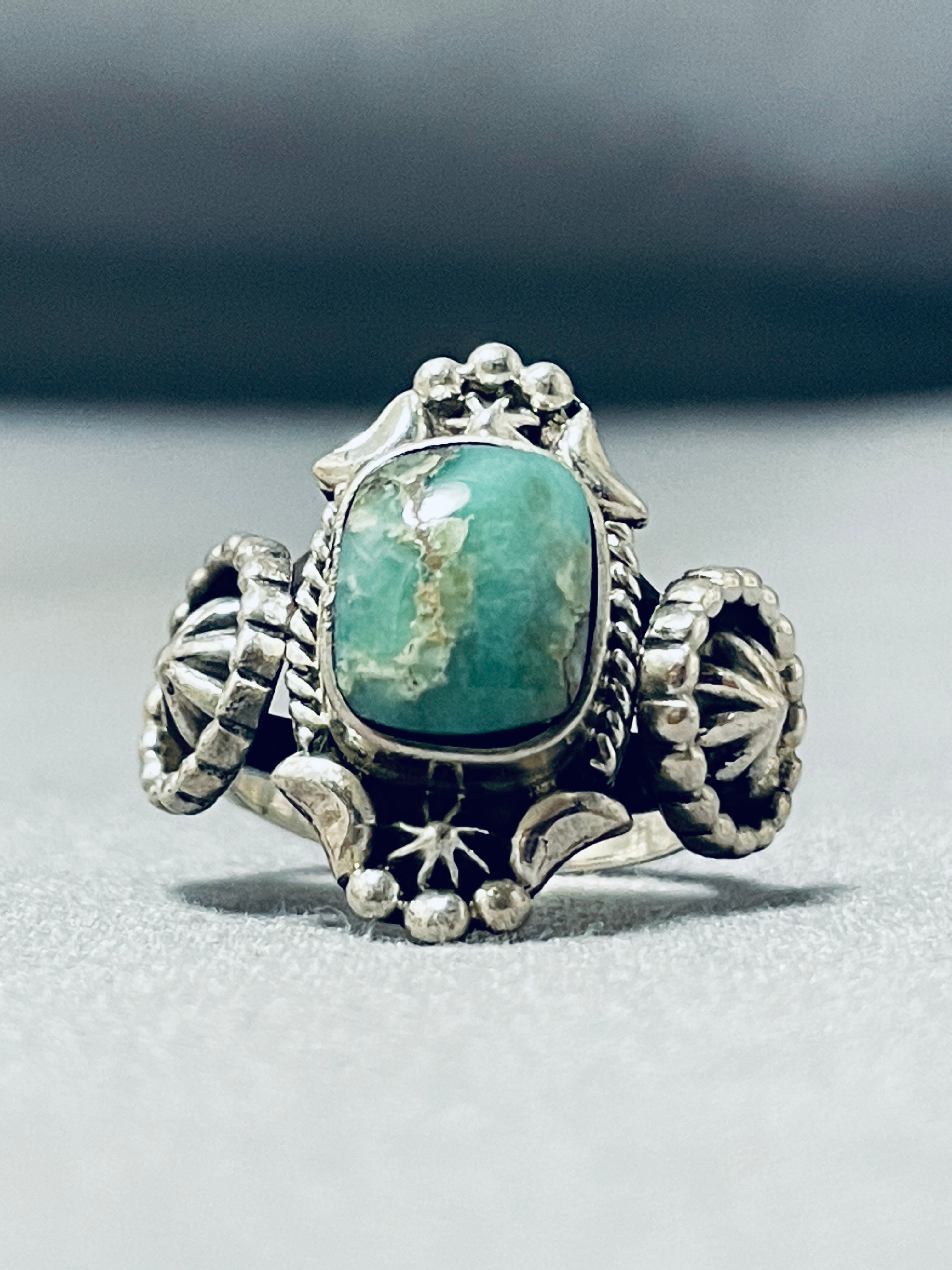 Brilliant Native American Navajo Green Turquoise Sterling Silver