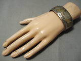 Running Horses Real Gold Vintage Native American Navajo Sterling Silver Bracelet Old-Nativo Arts