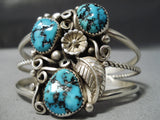 Astonishing Vintage Native American Navajo Kingman Turquoise Sterling Silver Bracelet Old-Nativo Arts