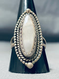 Beautiful White Pearl Vintage Native American Navajo Sterling Silver Ring Old-Nativo Arts