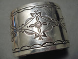 Important Silver Smaster Vintage Native American Navajo Wide Sterling Bracelet Old-Nativo Arts