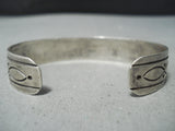 Amazing Vintage Native American Navajo Kingman Turquoise Sterling Silver Bracelet Old-Nativo Arts