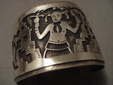 Bordering Carved Vintage Hopi/ Navajo Mudhead Native American Jewelry Silver Bracelet Old-Nativo Arts