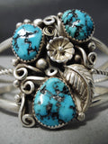 Astonishing Vintage Native American Navajo Kingman Turquoise Sterling Silver Bracelet Old-Nativo Arts