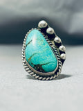 Tremendous Vintage Native American Navajo Green Kingman Turquoise Sterling Silver Ring-Nativo Arts