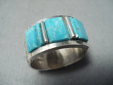 Distinctive Navajo Native American Old Kingman Turquoise Sterling Silver Ring-Nativo Arts