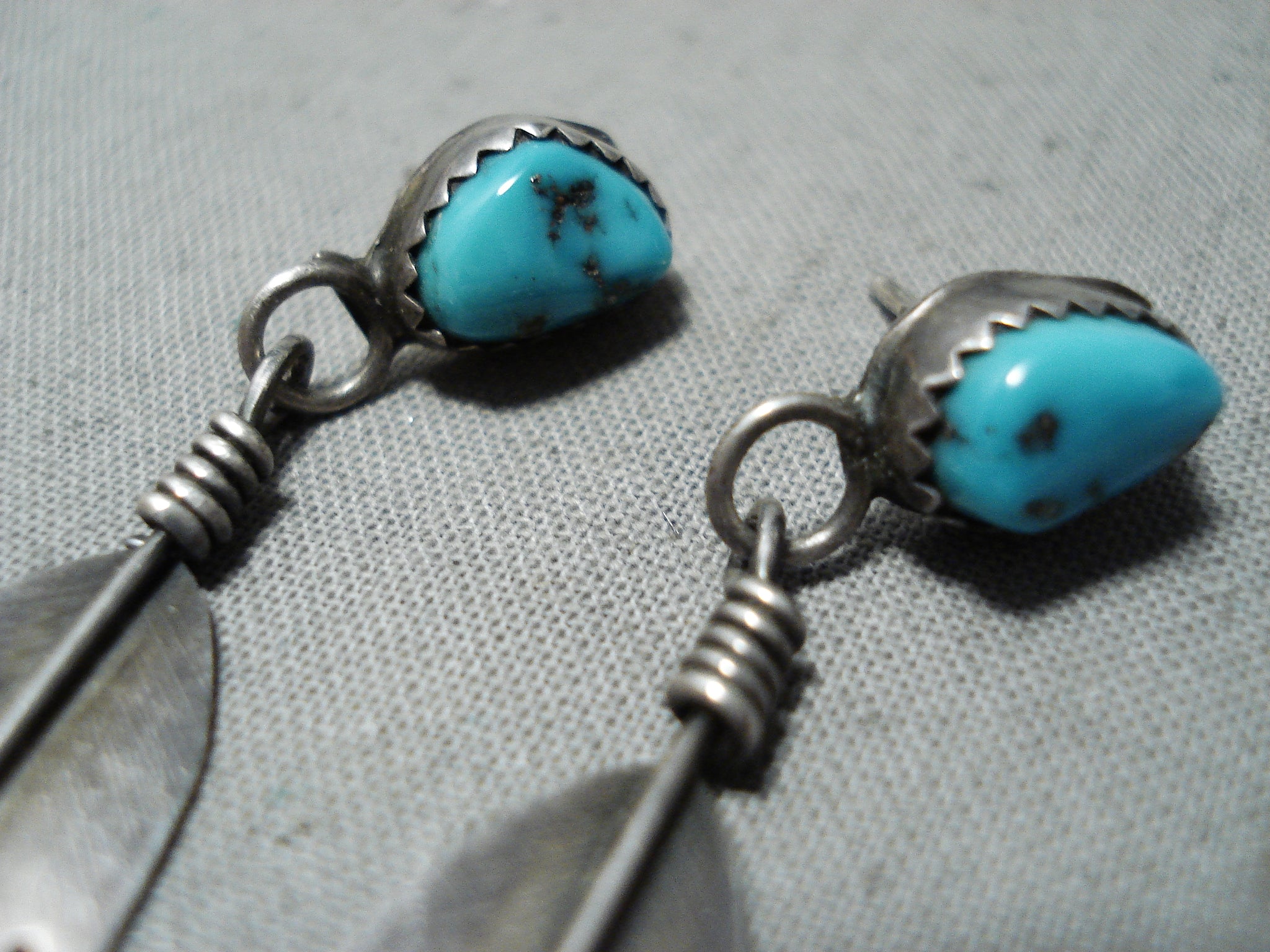 Native good American Navajo Sleeping Beauty Turquoise Sterling Feather Earrings