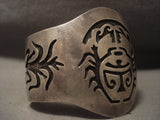 Curious Vintage Hopi/ Navajo sacred Pot & Plant Native American Jewelry Silver Bracelet-Nativo Arts