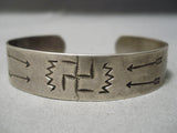 Early 1900's Vintage Native American Navajo Whirling Logs Sterling Silver Bracelet Old-Nativo Arts