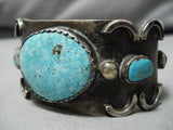 Striking Vintage Navajo Native American Sterling Silver Bracelet Cuff-Nativo Arts
