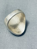 Outstanding Vintage Native American Navajo Kingman Turquoise Sterling Silver Ring-Nativo Arts