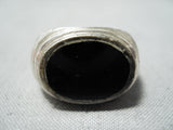 Striking Vintage Native American Navajo Onyx Sterling Silver Ring Old-Nativo Arts