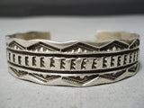 Hand Tooled Vintage Native American Navajo Detailed Sterling Silver Bracelet Old-Nativo Arts