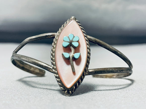 Native American Brilliant Vintage Zuni Blue Gem Turquoise Flower Shell Sterling Silver Bracelet-Nativo Arts